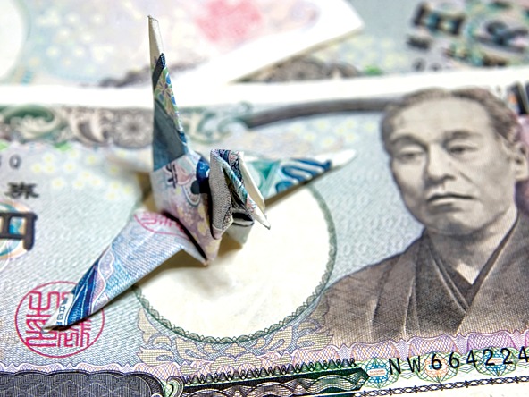 Paper-crane-yen